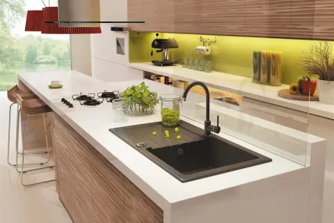 Jak zrobić szafkę pod zlew krok po kroku – uniknij błędów i zaoszczędź czas